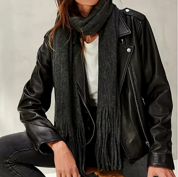 Lucky Brand Scarf - Picture 4 of 5